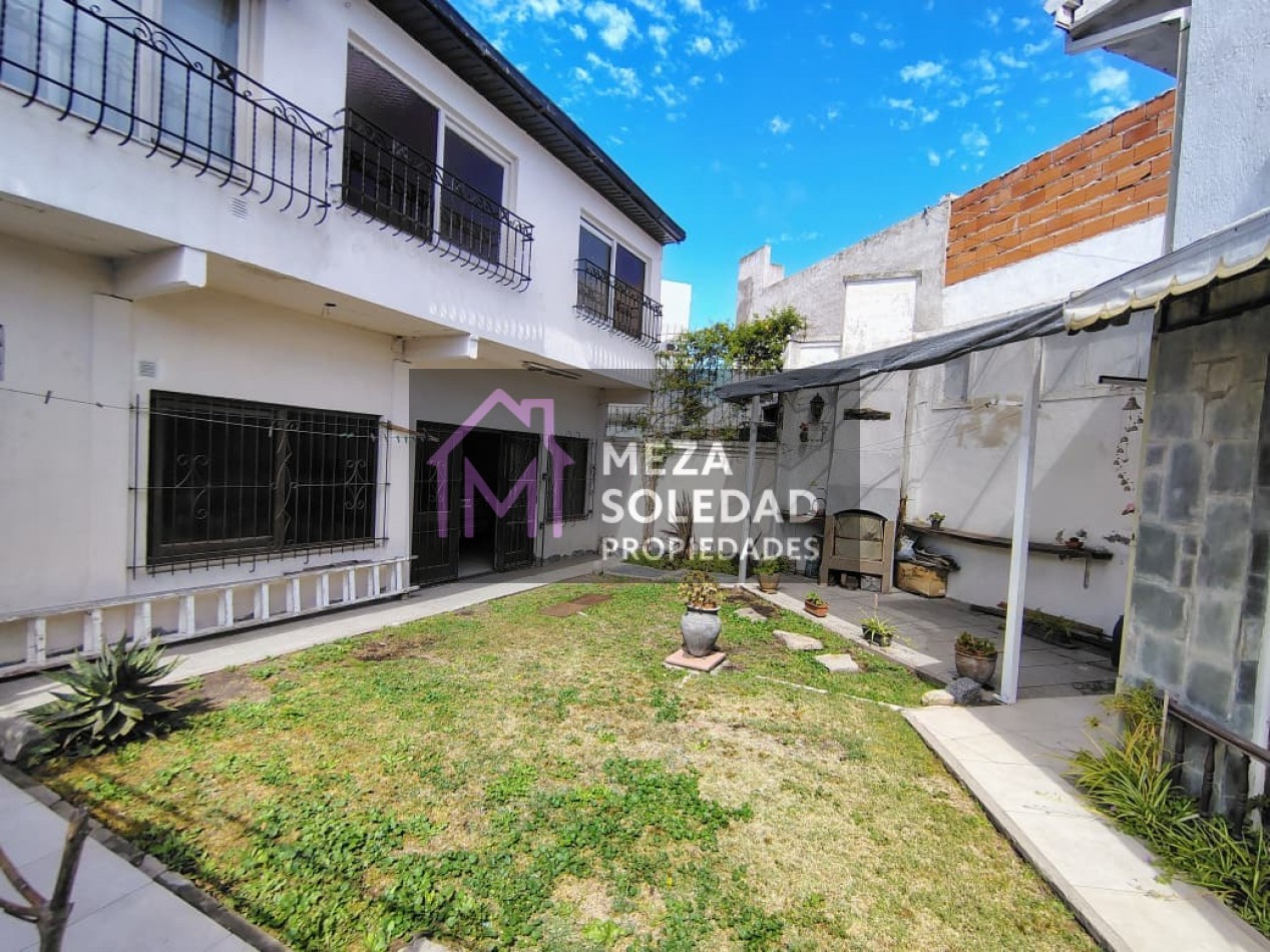 VENTA LOCAL + VIVIENDA 