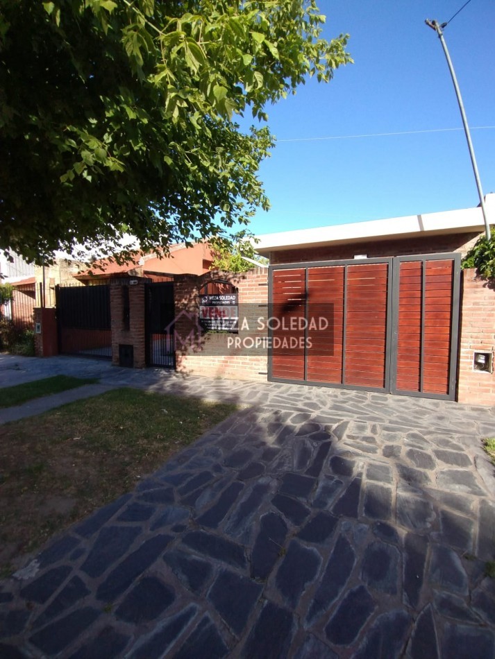 VENTA CASA Y MONOAMBIENTE 